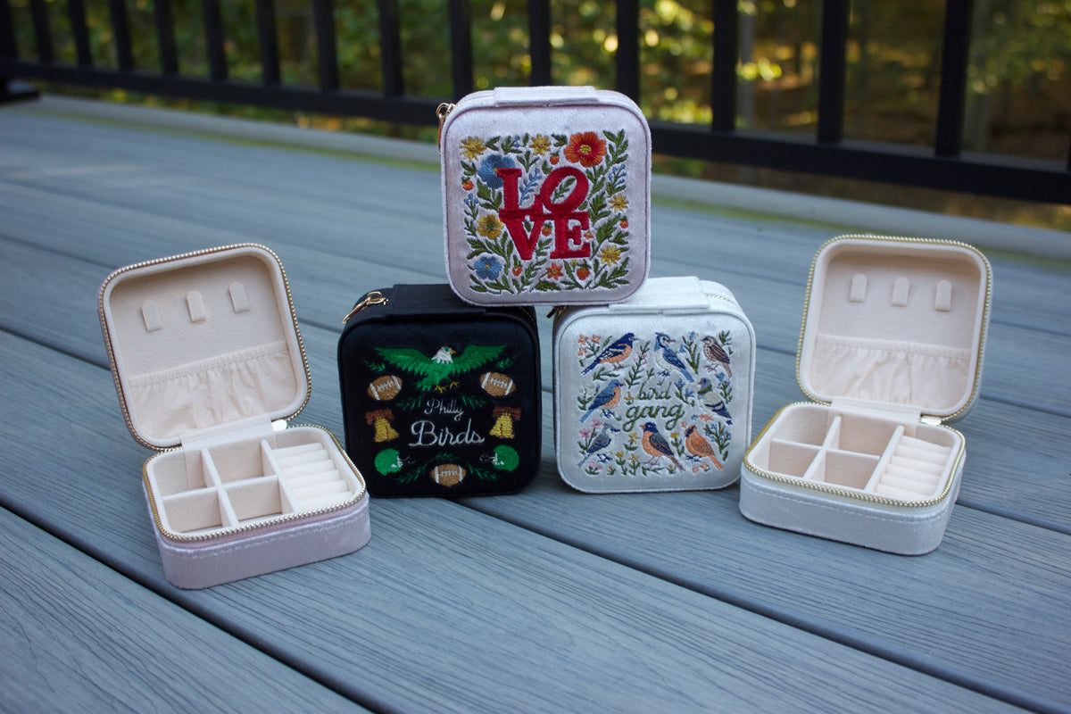 Philly LOVE Park Statue Travel Jewlery Box